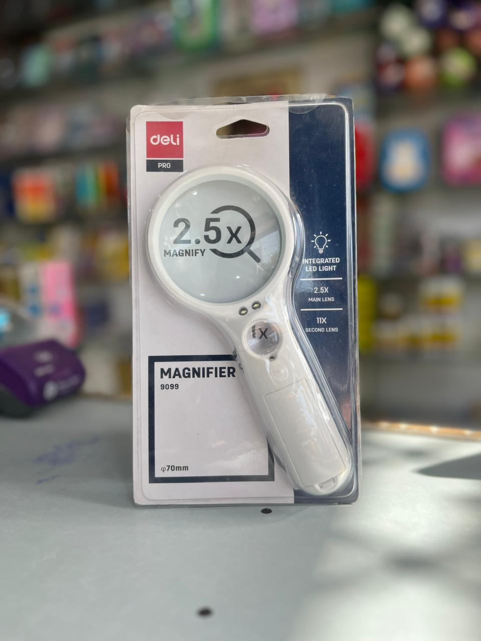 Deli Pro Magnifier 9099 – 2.5X & 11X Dual Lens with LED Light (70 mm)