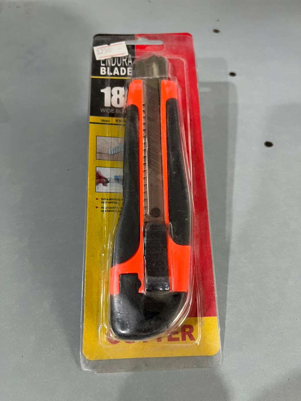 Endura Blade Heavy-Duty 18mm Retractable Utility Cutter
