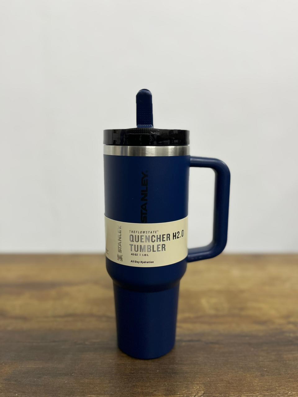 Stanley The FlowState™ Quencher H2.0 Tumbler (40 oz)