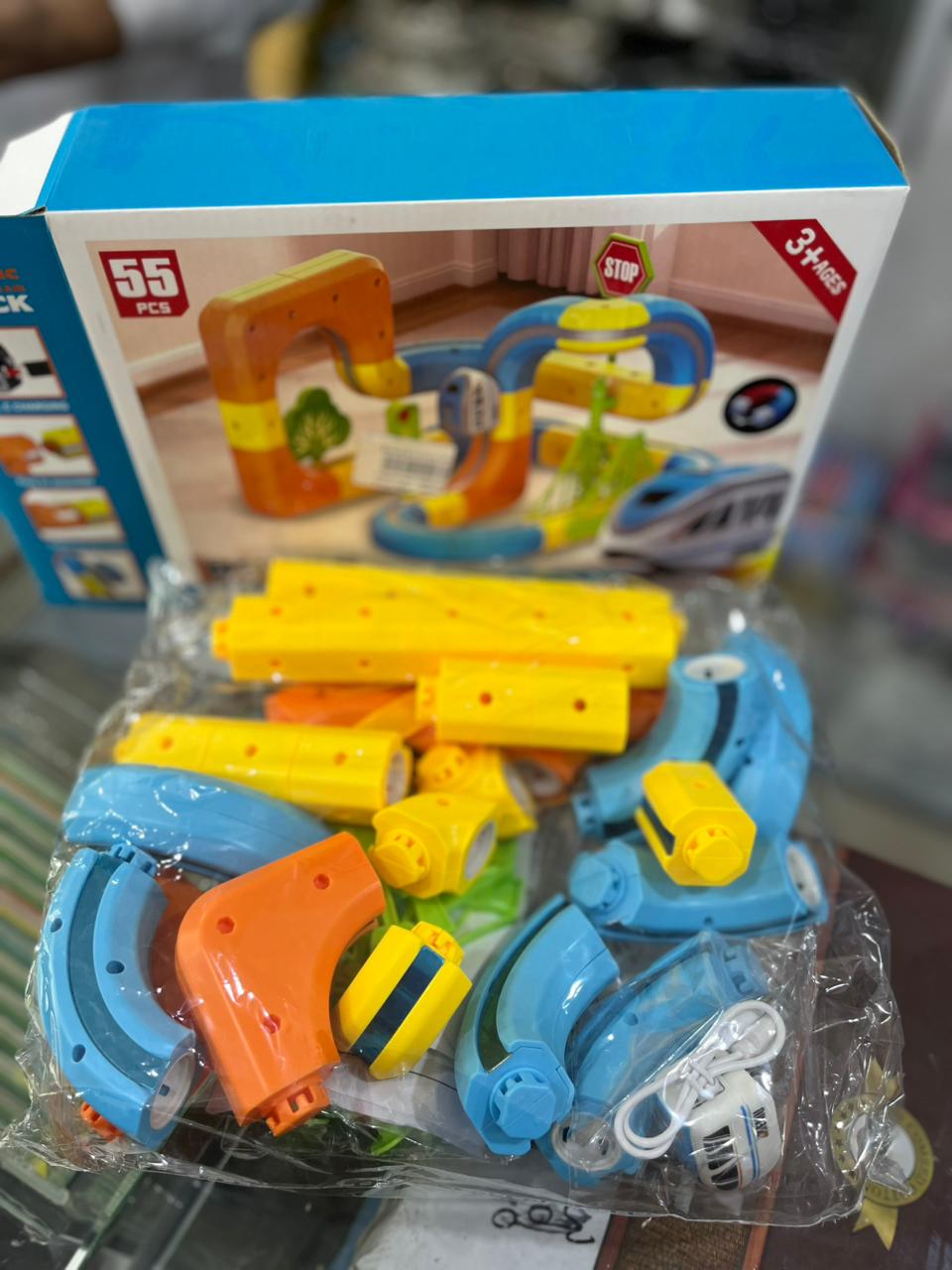 Magnetic Adventure Track Builder Set